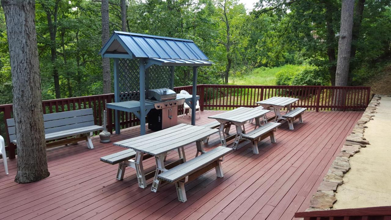 Ozarka Lodge Юрика-Спрінгс Екстер'єр фото